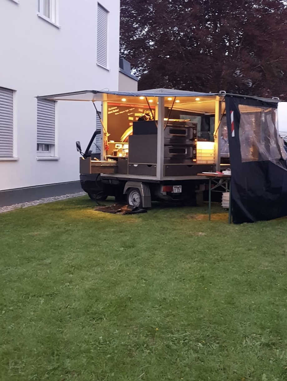 PartyAPE — Mobile Pizzeria